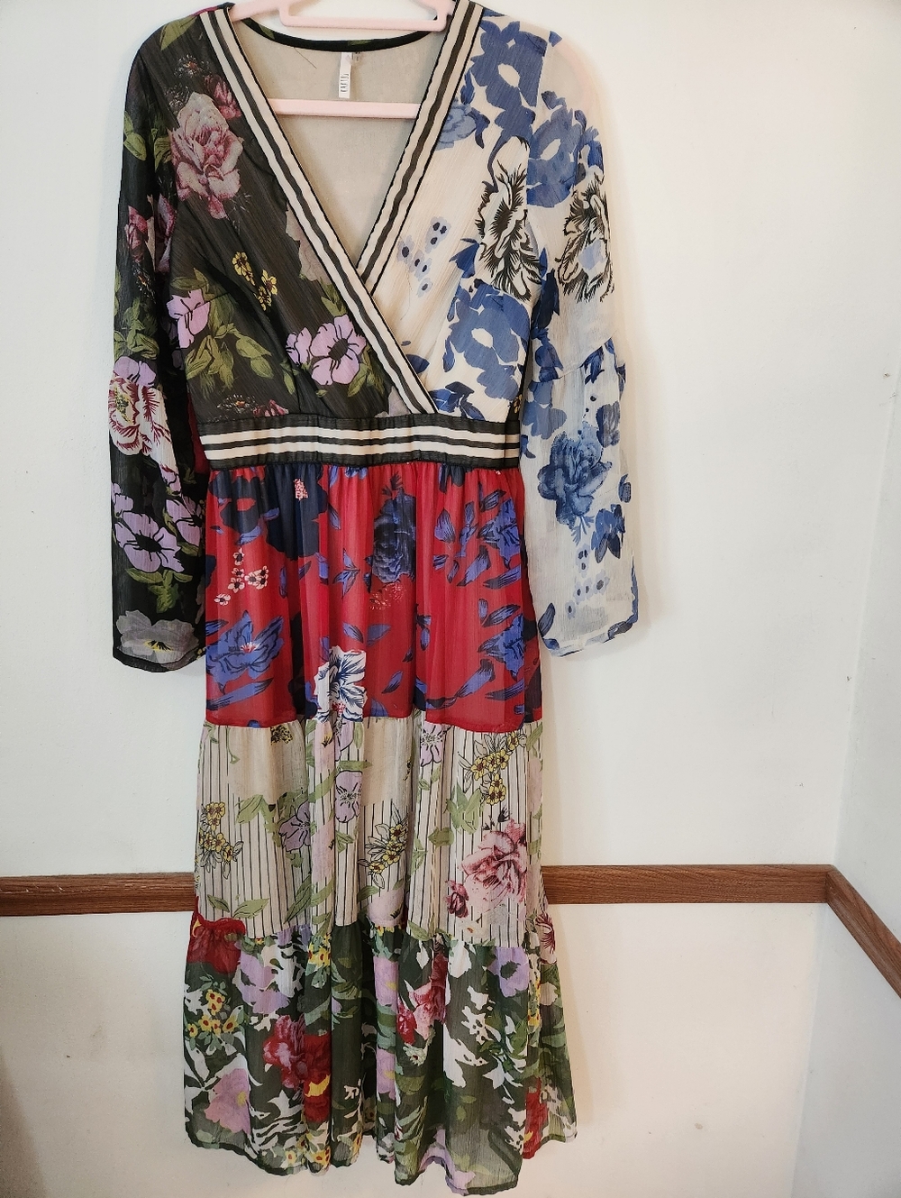 Kaktus Mixed Floral Pattern Tiered Maxi Dress Medium Art To Wear Boho Cottagecor - Picture 3 of 9